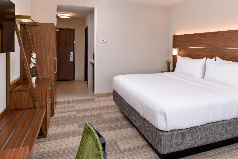 Holiday Inn Express & Suites Salem By Ihg Exterior photo
